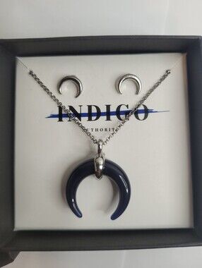 Idigo Authority Necklace And Earings